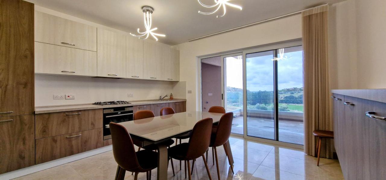 Valley View Qrendi 外观 照片