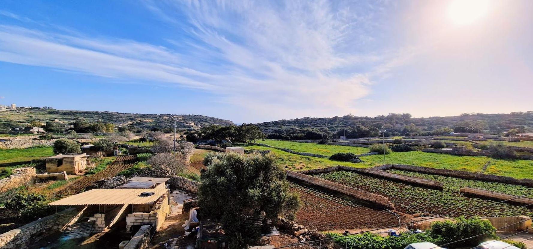 Valley View Qrendi 外观 照片